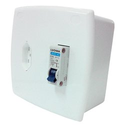 Caixa interna branca ilumi tomada 20a - com disjuntor 25a