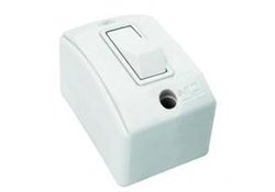 Interruptor externo retangular perlex branco 10a/250v - 170
