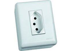 Tomada externa perlex pumalight branca 10a - 6411